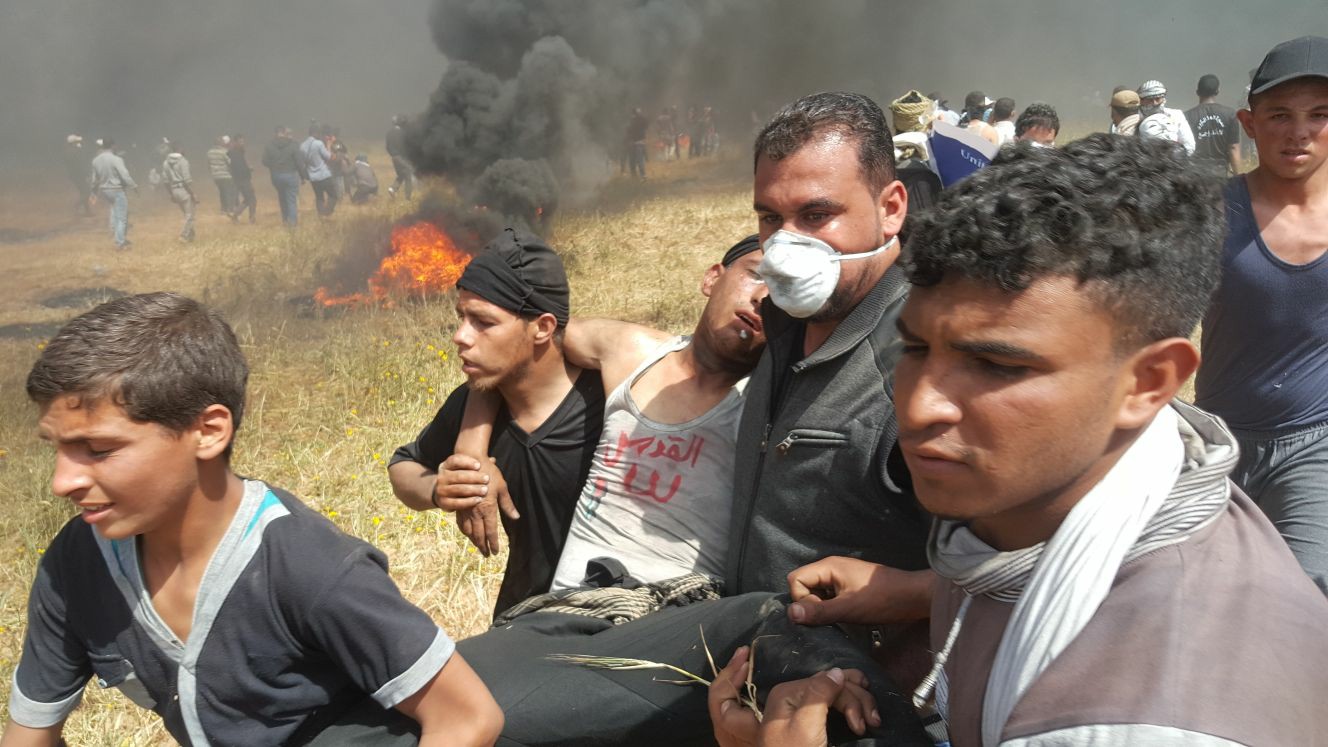غزة هاشم تنتفض.. انباء اولية .. استشهاد ثلاثة فلسطينيين واصابة اكثر من 420.. في جمعه الغبار الاسود